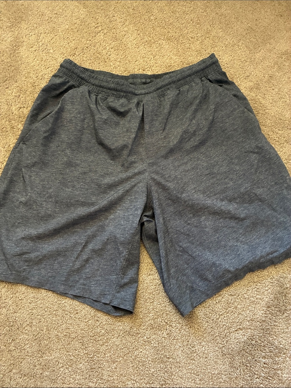 Lululemon Heathered Charcoal Grey Athletic Training Gym Shorts XL
